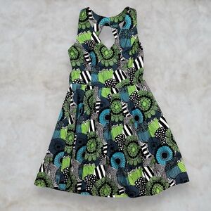 Beautiful green and black art dress by Banana Republic x Marimekko dress size 10